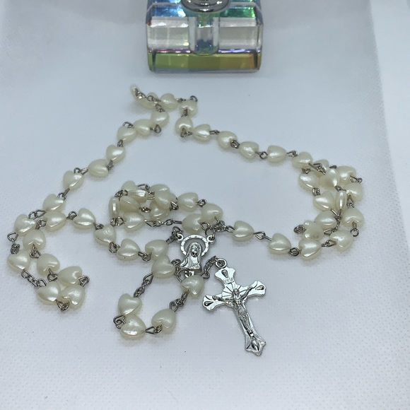 Catholic porcelain white rosary prayer necklace, - Picture 5 of 7